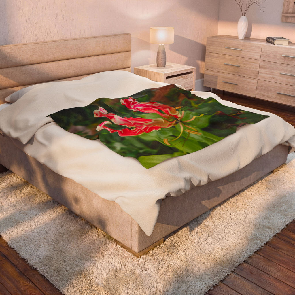 Red Gloriosa Lily Blanket | Botanical Floral Velveteen Plush